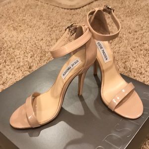 Nude Patton Steve Madden Ankle Strap Sandal